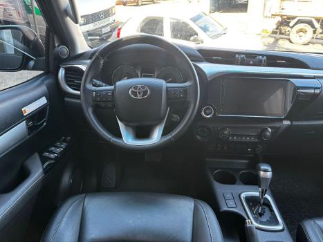 TOYOTA Hilux Caminhonete 2.8 16V SRV 4X4 DIESEL CABINE DUPLA AUTOMTICO, Foto 17