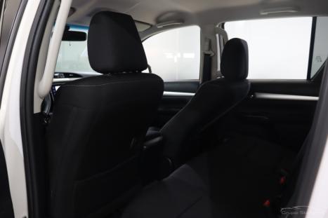 TOYOTA Hilux Caminhonete 2.8 16V 4P SR 4X4 DIESEL CABINE DUPLA AUTOMTICO, Foto 9