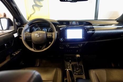 TOYOTA Hilux Caminhonete 2.8 16V SRX 50 ANOS 4X4 TURBO DIESEL CABINE DUPLA AUTOMTICO, Foto 6