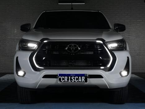 TOYOTA Hilux Caminhonete 2.8 16V SRX 4X4 TURBO DIESEL CABINE DUPLA AUTOMTICO, Foto 2