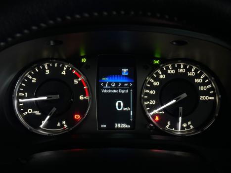 TOYOTA Hilux Caminhonete 2.8 16V SRX 4X4 TURBO DIESEL CABINE DUPLA AUTOMTICO, Foto 6