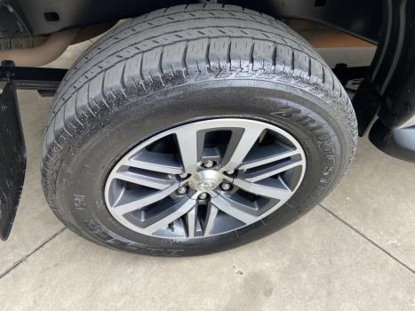 TOYOTA Hilux Caminhonete 2.7 16V 4P SRV CABINE DUPLA, Foto 7