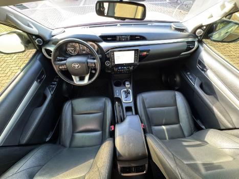 TOYOTA Hilux Caminhonete 2.8 16V SRX 4X4 DIESEL CABINE DUPLA AUTOMTICO, Foto 9