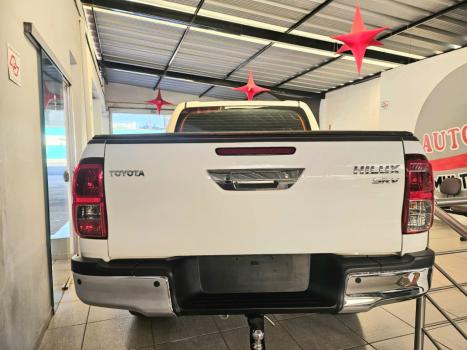 TOYOTA Hilux Caminhonete 2.8 16V SRV 4X4 DIESEL CABINE DUPLA AUTOMTICO, Foto 6