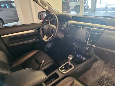 TOYOTA Hilux Caminhonete 2.8 16V SRV 4X4 DIESEL CABINE DUPLA AUTOMTICO, Foto 7
