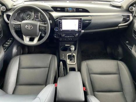TOYOTA Hilux Caminhonete 2.8 16V SRX 4X4 DIESEL CABINE DUPLA AUTOMTICO, Foto 4