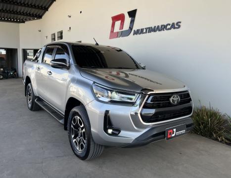 TOYOTA Hilux Caminhonete 2.8 16V SRX 4X4 TURBO DIESEL CABINE DUPLA AUTOMTICO, Foto 2
