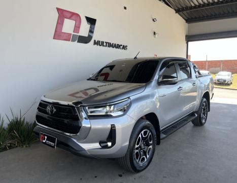 TOYOTA Hilux Caminhonete 2.8 16V SRX 4X4 TURBO DIESEL CABINE DUPLA AUTOMTICO, Foto 3