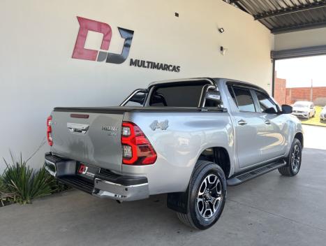 TOYOTA Hilux Caminhonete 2.8 16V SRX 4X4 TURBO DIESEL CABINE DUPLA AUTOMTICO, Foto 7