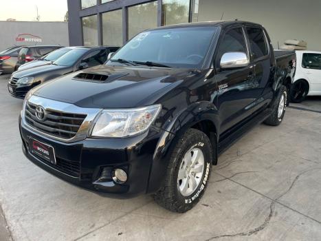 TOYOTA Hilux Caminhonete 3.0 4P 4X4 SRV TURBO DIESEL CABINE DUPLA AUTOMTICO, Foto 3