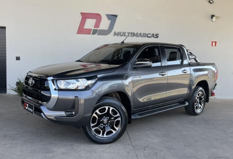 TOYOTA Hilux Caminhonete 2.8 16V SRV 4X4 DIESEL CABINE DUPLA AUTOMTICO, Foto 1