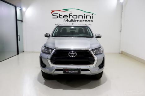 TOYOTA Hilux Caminhonete 2.8 16V SRV 4X4 DIESEL CABINE DUPLA AUTOMTICO, Foto 2