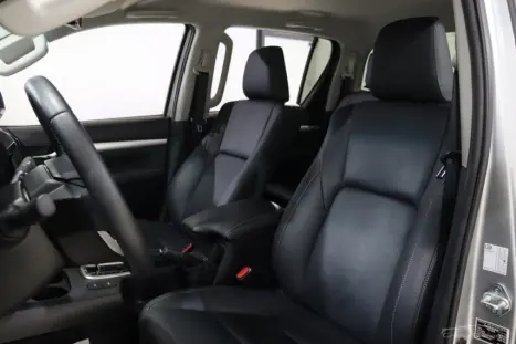 TOYOTA Hilux Caminhonete 2.8 16V SRV 4X4 DIESEL CABINE DUPLA AUTOMTICO, Foto 7