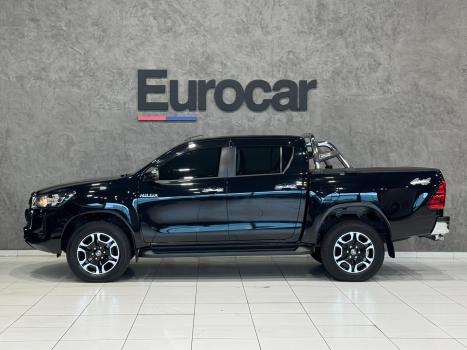 TOYOTA Hilux Caminhonete 2.8 16V SRV 4X4 DIESEL CABINE DUPLA AUTOMTICO, Foto 3