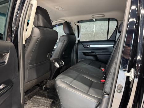 TOYOTA Hilux Caminhonete 2.8 16V SRV 4X4 DIESEL CABINE DUPLA AUTOMTICO, Foto 13