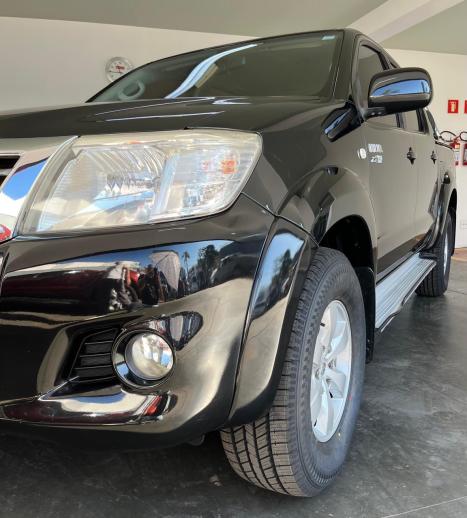 TOYOTA Hilux Caminhonete 2.7 16V 4P SR CABINE DUPLA AUTOMTICO, Foto 11
