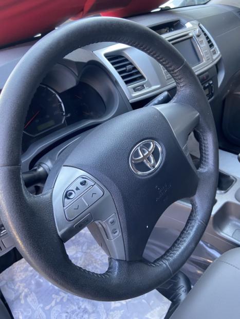TOYOTA Hilux Caminhonete 3.0 4P SRV DIESEL CABINE DUPLA, Foto 23