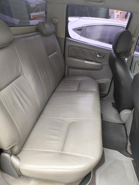 TOYOTA Hilux Caminhonete 3.0 16V 4P SRV TURBO DIESEL CABINE DUPLA, Foto 3