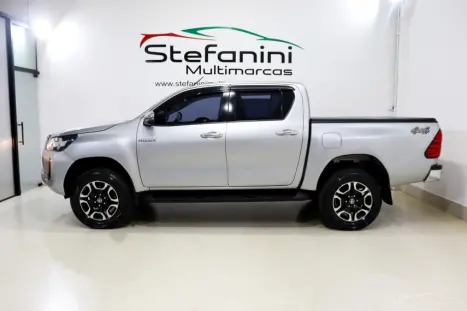 TOYOTA Hilux Caminhonete 2.8 16V SRV 4X4 DIESEL CABINE DUPLA AUTOMTICO, Foto 10
