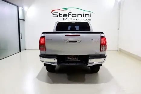 TOYOTA Hilux Caminhonete 2.8 16V SRV 4X4 DIESEL CABINE DUPLA AUTOMTICO, Foto 12