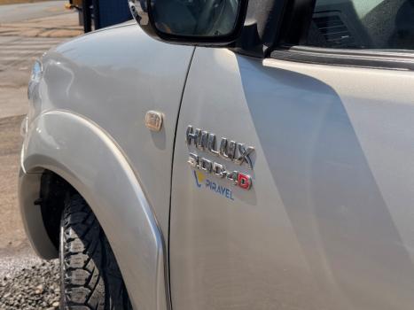 TOYOTA Hilux Caminhonete 3.0 4P 4X4 SRV TURBO DIESEL CABINE DUPLA, Foto 16