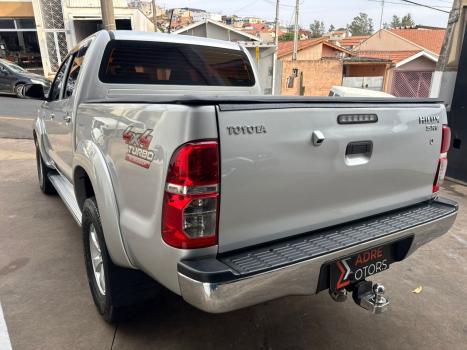 TOYOTA Hilux Caminhonete 3.0 16V 4P 4X4 SRV TURBO DIESEL CABINE DUPLA AUTOMTICO, Foto 7