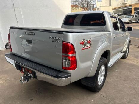 TOYOTA Hilux Caminhonete 3.0 16V 4P 4X4 SRV TURBO DIESEL CABINE DUPLA AUTOMTICO, Foto 8