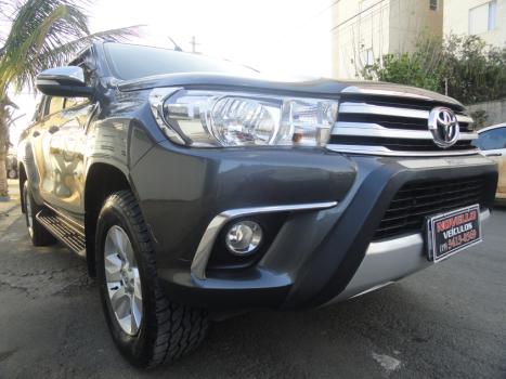 TOYOTA Hilux Caminhonete 2.8 16V SRV 4X4 DIESEL CABINE DUPLA AUTOMTICO, Foto 2
