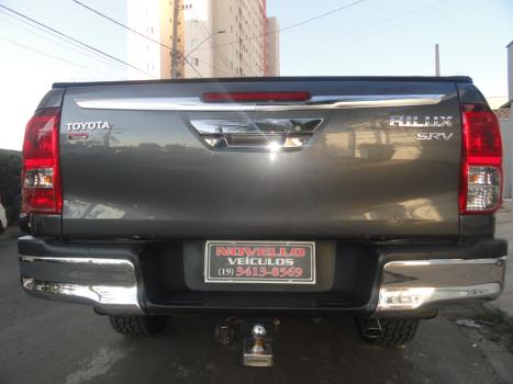 TOYOTA Hilux Caminhonete 2.8 16V SRV 4X4 DIESEL CABINE DUPLA AUTOMTICO, Foto 6