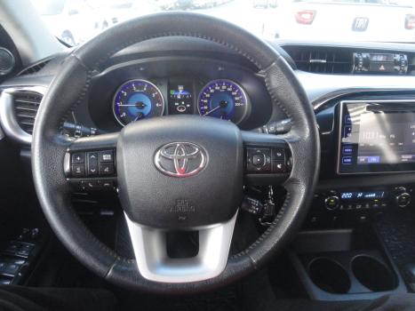 TOYOTA Hilux Caminhonete 2.8 16V SRV 4X4 DIESEL CABINE DUPLA AUTOMTICO, Foto 8