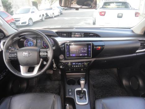 TOYOTA Hilux Caminhonete 2.8 16V SRV 4X4 DIESEL CABINE DUPLA AUTOMTICO, Foto 14