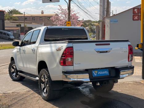 TOYOTA Hilux Caminhonete 2.8 16V SRX 50 ANOS 4X4 TURBO DIESEL CABINE DUPLA AUTOMTICO, Foto 5