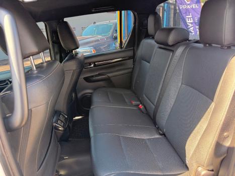 TOYOTA Hilux Caminhonete 2.8 16V SRX 50 ANOS 4X4 TURBO DIESEL CABINE DUPLA AUTOMTICO, Foto 22