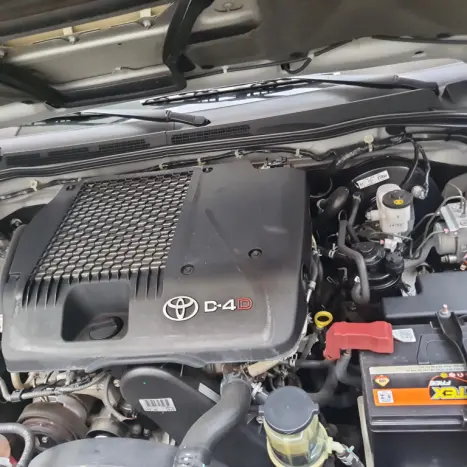 TOYOTA Hilux Caminhonete 3.0 4P 4X4 SRV TURBO DIESEL TOP CABINE DUPLA AUTOMTICO, Foto 11