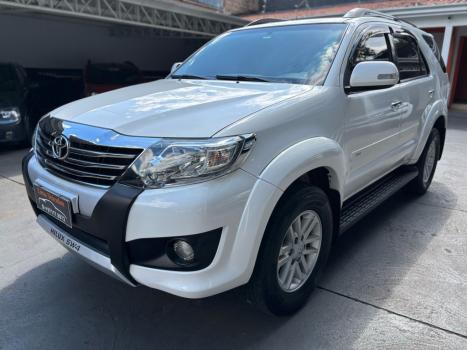 TOYOTA Hilux SW4 2.7 16V 4P SR AUTOMTICO, Foto 3