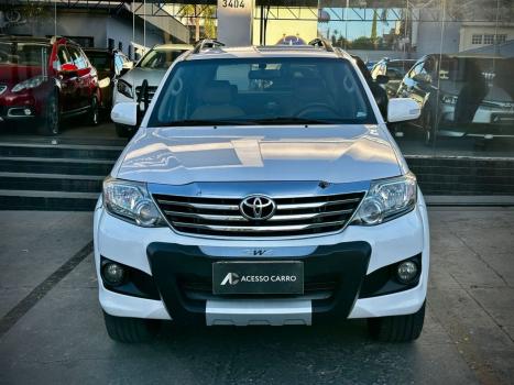 TOYOTA Hilux SW4 2.7 16V 4P SR FLEX AUTOMTICO, Foto 3