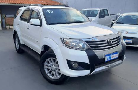 TOYOTA Hilux SW4 2.7 16V 4P SR FLEX AUTOMTICO, Foto 2