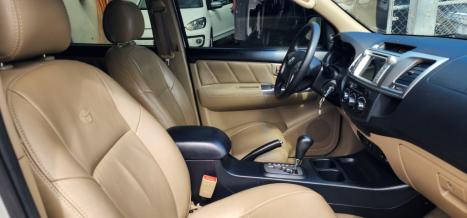TOYOTA Hilux SW4 2.7 16V 4P SR FLEX AUTOMTICO, Foto 6