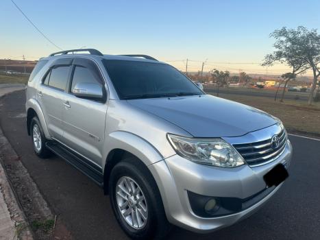 TOYOTA Hilux SW4 2.7 16V 4P SR FLEX AUTOMTICO, Foto 3