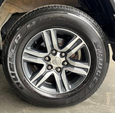 TOYOTA Hilux SW4 2.7 16V 4P SR FLEX AUTOMTICO, Foto 8