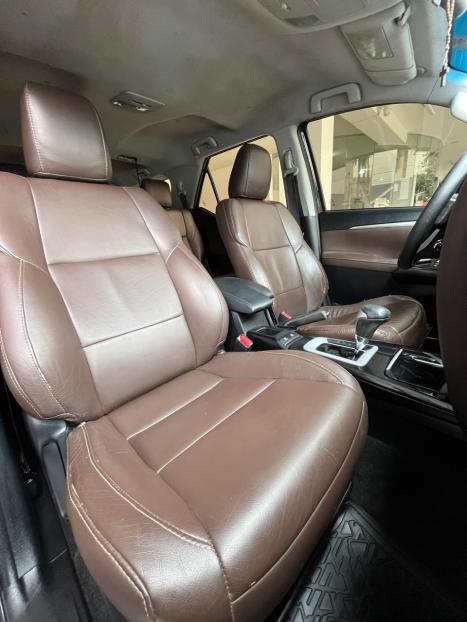 TOYOTA Hilux SW4 2.7 16V 4P SR FLEX AUTOMTICO, Foto 15