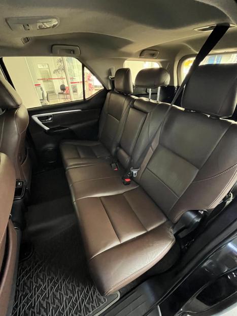 TOYOTA Hilux SW4 2.7 16V 4P SR FLEX AUTOMTICO, Foto 19