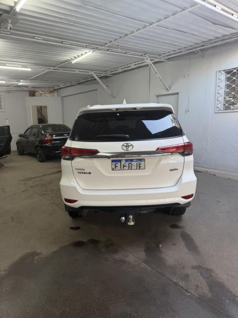 TOYOTA Hilux SW4 2.7 16V 4P FLEX SRV 7 LUGARES AUTOMTICO, Foto 7