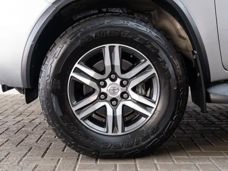 TOYOTA Hilux SW4 2.7 16V 4P FLEX SRV 7 LUGARES AUTOMTICO, Foto 33