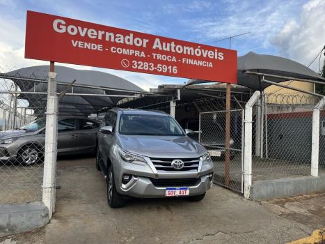 TOYOTA Hilux SW4 2.8 16V 4P SRX 4X4 7 LUGARES TURBO DIESEL AUTOMTICO, Foto 5