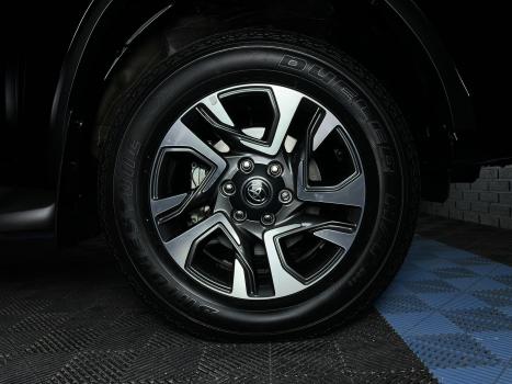 TOYOTA Hilux SW4 2.8 4P SRX 4X4 DIAMOND 7 LUGARES TURBO DIESEL AUTOMTICO, Foto 13