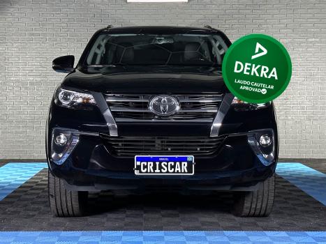 TOYOTA Hilux SW4 2.8 16V 4P SRX 4X4 7 LUGARES TURBO DIESEL AUTOMTICO, Foto 1