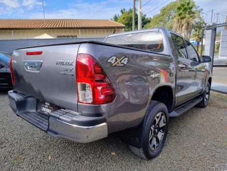 TOYOTA Hilux SW4 2.8 16V 4P SRX 4X4 7 LUGARES TURBO DIESEL AUTOMTICO, Foto 1