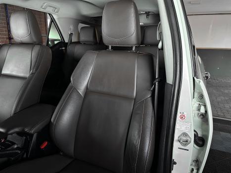 TOYOTA Hilux SW4 2.8 16V 4P SRX 4X4 7 LUGARES TURBO DIESEL AUTOMTICO, Foto 8