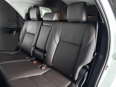 TOYOTA Hilux SW4 2.8 16V 4P SRX 4X4 7 LUGARES TURBO DIESEL AUTOMTICO, Foto 10
